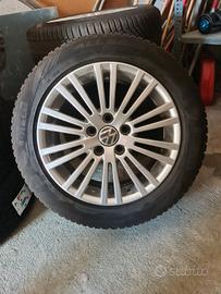 Cerchi VW 16 + gomme Pirelli 4 stagioni 205/55 R16