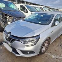 Paraurti musata anteriore completa fari cofano riv