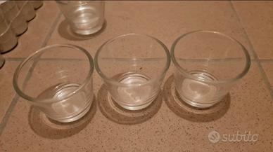 109 portacandele e 200 candele IKEA