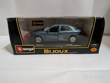 Alfa Romeo 156 light blue metallic 1/24 Bburago