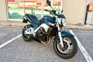 Suzuki GSR 600