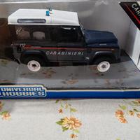 Land Rover Defender Carabinieri 1/18