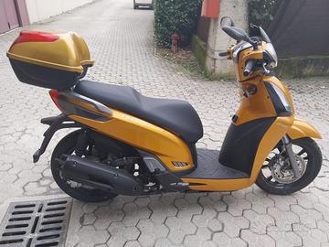Kymco People GTi 125 oro arancio km 0