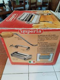 Macchina per la pasta Imperia 