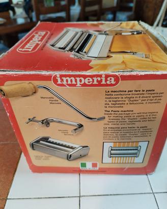 Macchina per la pasta Imperia 