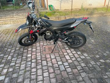 Malaguti XSM 125 4t