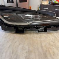 Faro full LED Tesla model 3 Highland