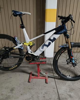 Husqvarna MC8 kashima cambio elettronico misura XL