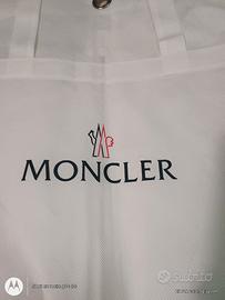 AUTHENTIC MONCLER  COPRIABITI.