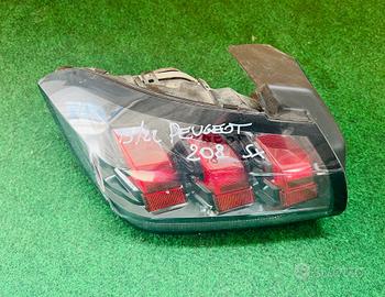 Fanale posteriore sinistro Peugeot 208