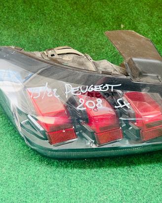 Fanale posteriore sinistro Peugeot 208