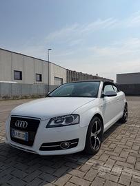 Audi A3 Cabrio 1.6 TDI 105 CV CR Attraction