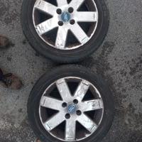 2 Cerchi in lega Ford con gomme nexen 195 55 r16