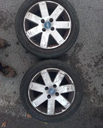 2 Cerchi in lega Ford con gomme nexen 195 55 r16