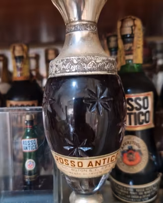 Caraffa Rosso Antico Gio. Buton