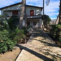 VILLA SINGOLA A PULSANO