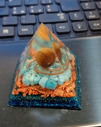 piramide Orgonite 