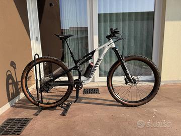 Muntainbike Neuron 6 Canyon taglia M Biammortizata