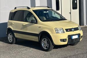 FIAT Panda 1.3 MJT 16V 4x4 Climbing