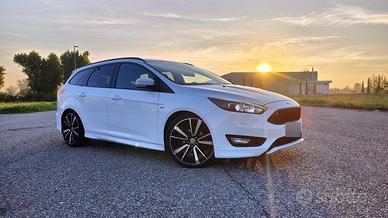 Ford Focus 1.5 TDCi unico proprietario 