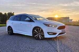Ford Focus 1.5 TDCi unico proprietario 