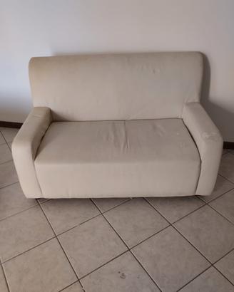divano due posti