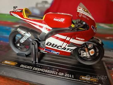 DUCATI DESMO SEDICI 