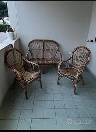 Divano e poltrone in bamboo e vimini da restaurare