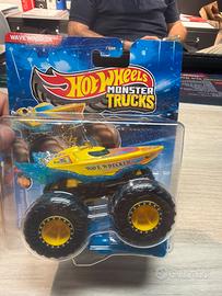 Wave wrecker monster track