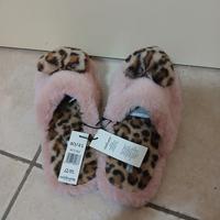 Pantofole invernali donna,marca Noidìnotte. Nuove.
