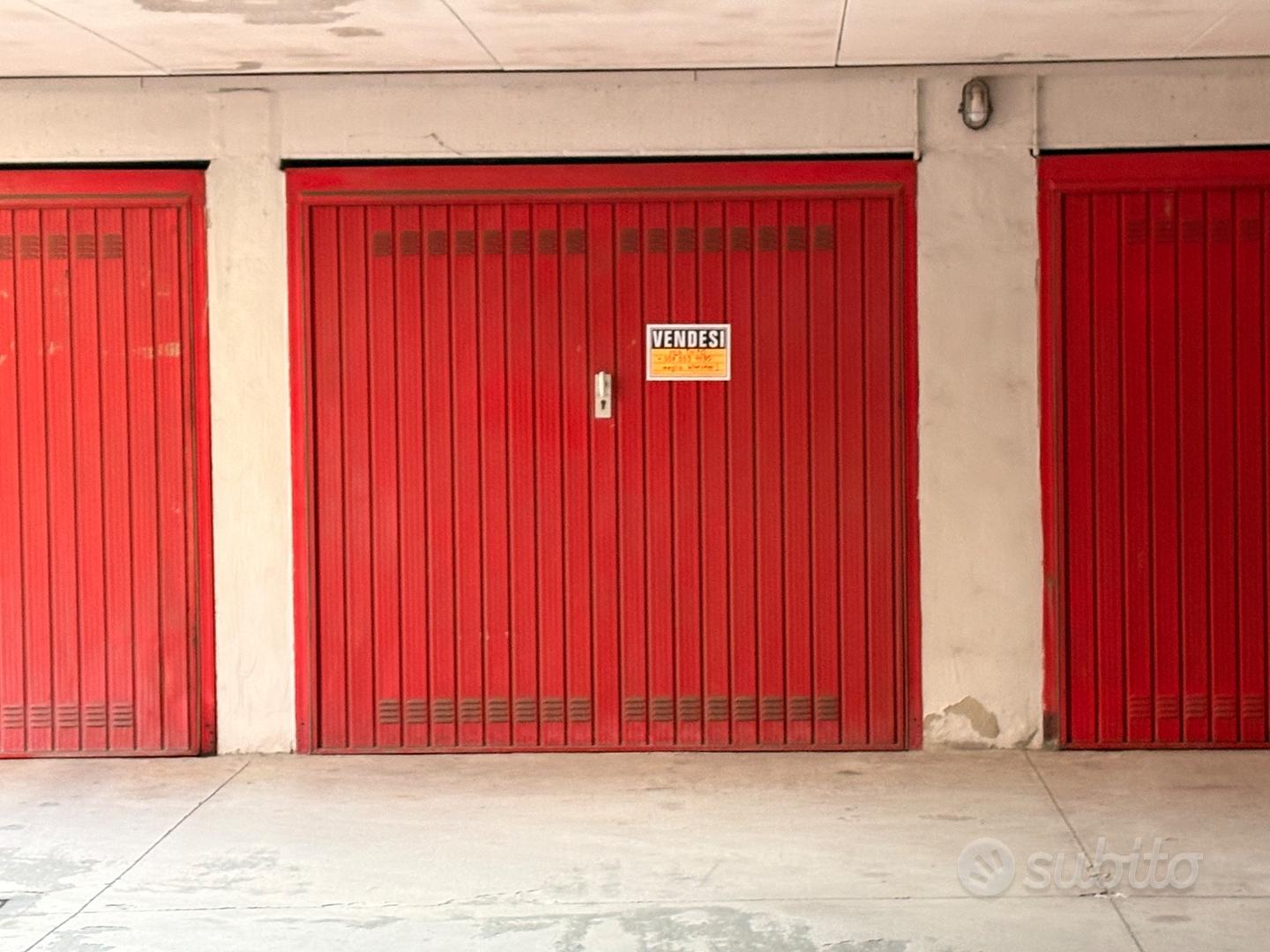 Garage Box - via Penitenti