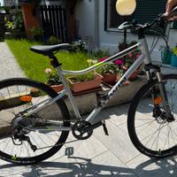 Bici btwin Riverside 900
