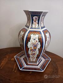 grande vaso esagonale giapponese imari con piatto 