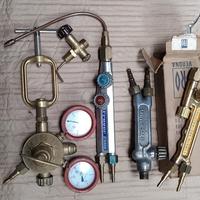 Oggetti  per lavoro fabbro.