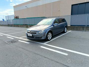 Opel Astra S.W. 1.6 benzina