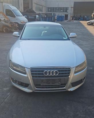 AUDI A5 2008 SOLO PER RICAMBI