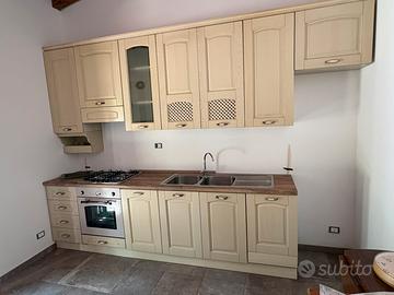 Bilocale in villa settembre giugno