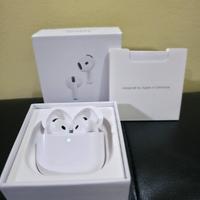 Apple AirPods 4 Con Cancellazione Del Rumore 