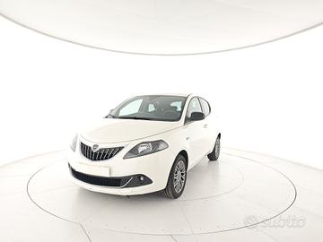 Lancia Ypsilon 1.0 FireFly 5 porte S&S Hybrid Gold