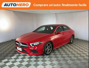 MERCEDES-BENZ A 180 XW01044