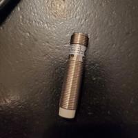 Sensori industriali fotoelettrici/induttivi M12 e