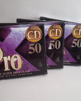 4 cassette Sony UX-PRO 50