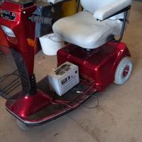 scooter elettrico per anziani