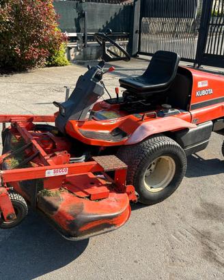 T49 - Tagliaerba kubota f3560