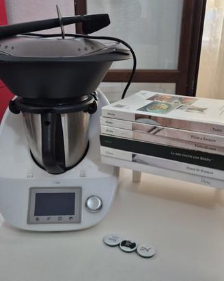 Bimby TM5 Vorwerk completo di accessori,