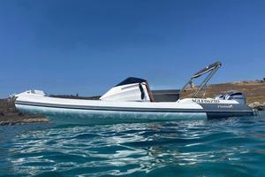 Gommone Starmar 885 Sport Cabin + 2 motori