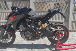 KTM 1290 Super Duke R- 2017