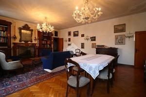 6 LOCALI A VENEZIA