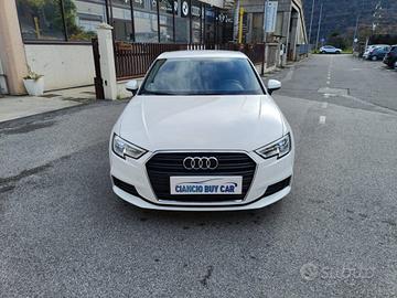 AUDI A3 SPB 35 TFSI COD Business S. BACK