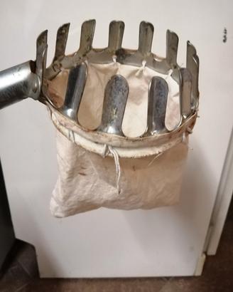 Attrezzo raccogli frutta 